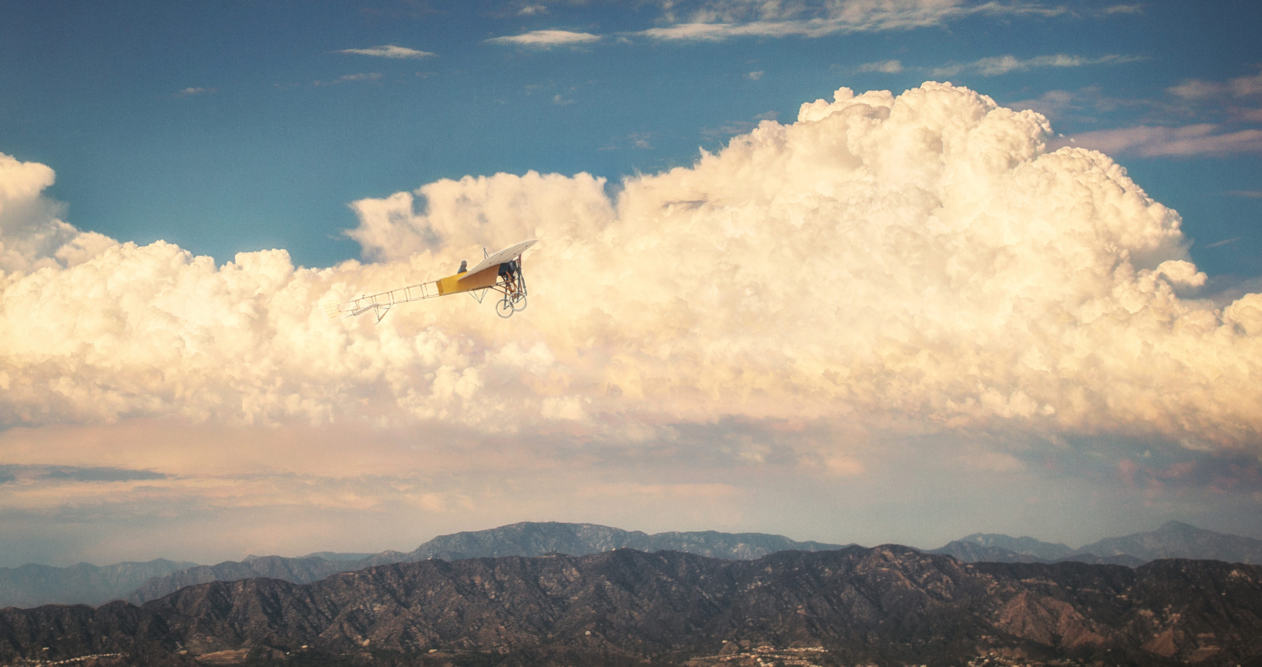 Air-to-air photography